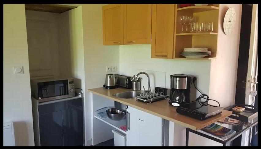 L'Atelier De La Blanchardiere 49520 Bed and Breakfast Le Tremblay Exterior foto